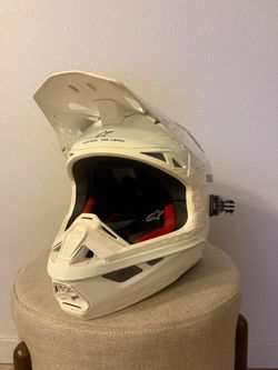 2025 Super Tech Alpine Stars M10 Helmet