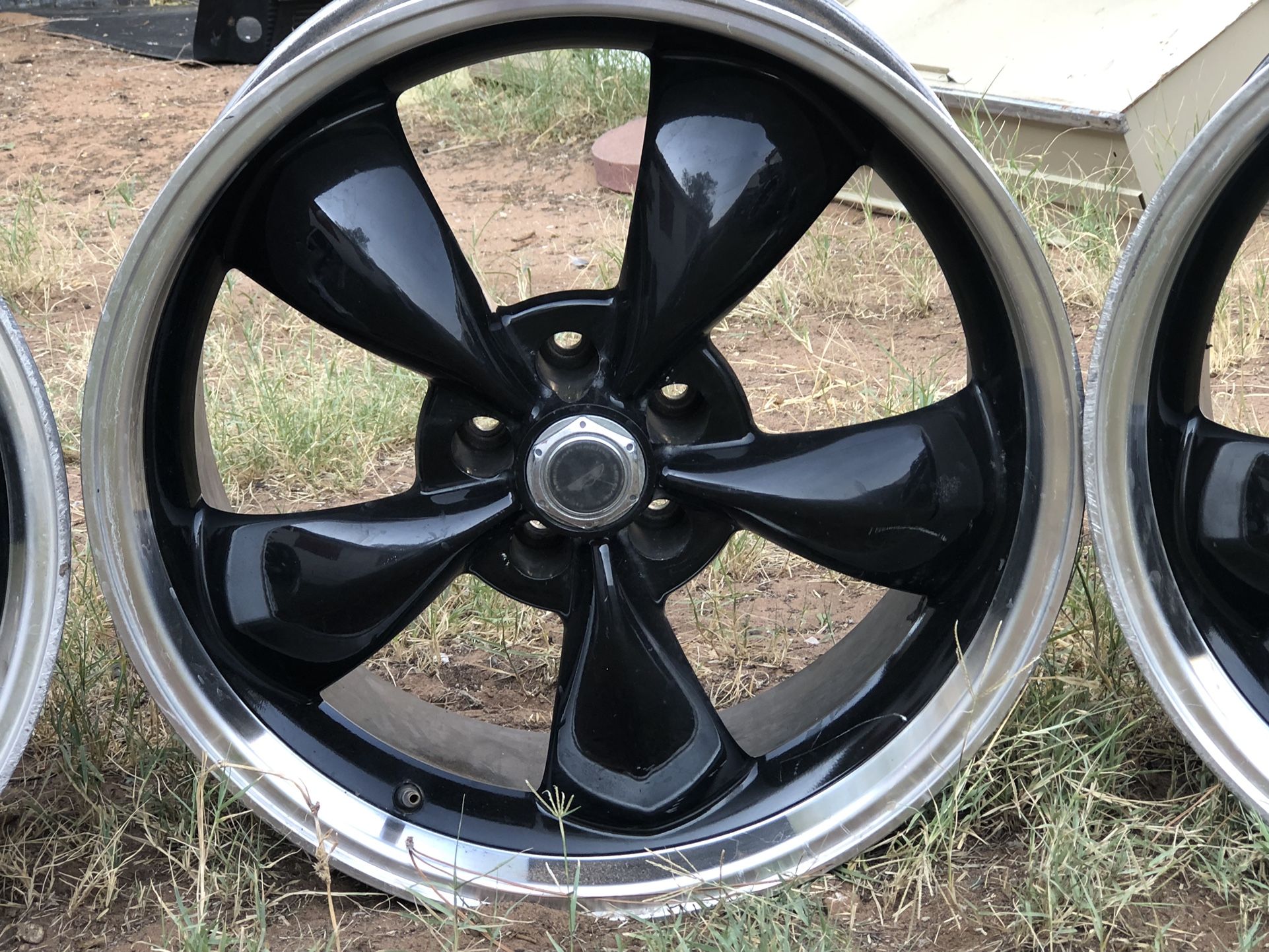 Rims And Tires For Sale ( Vendo Estos Rines Y Llantas for Sale in