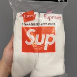SUPREME Socks