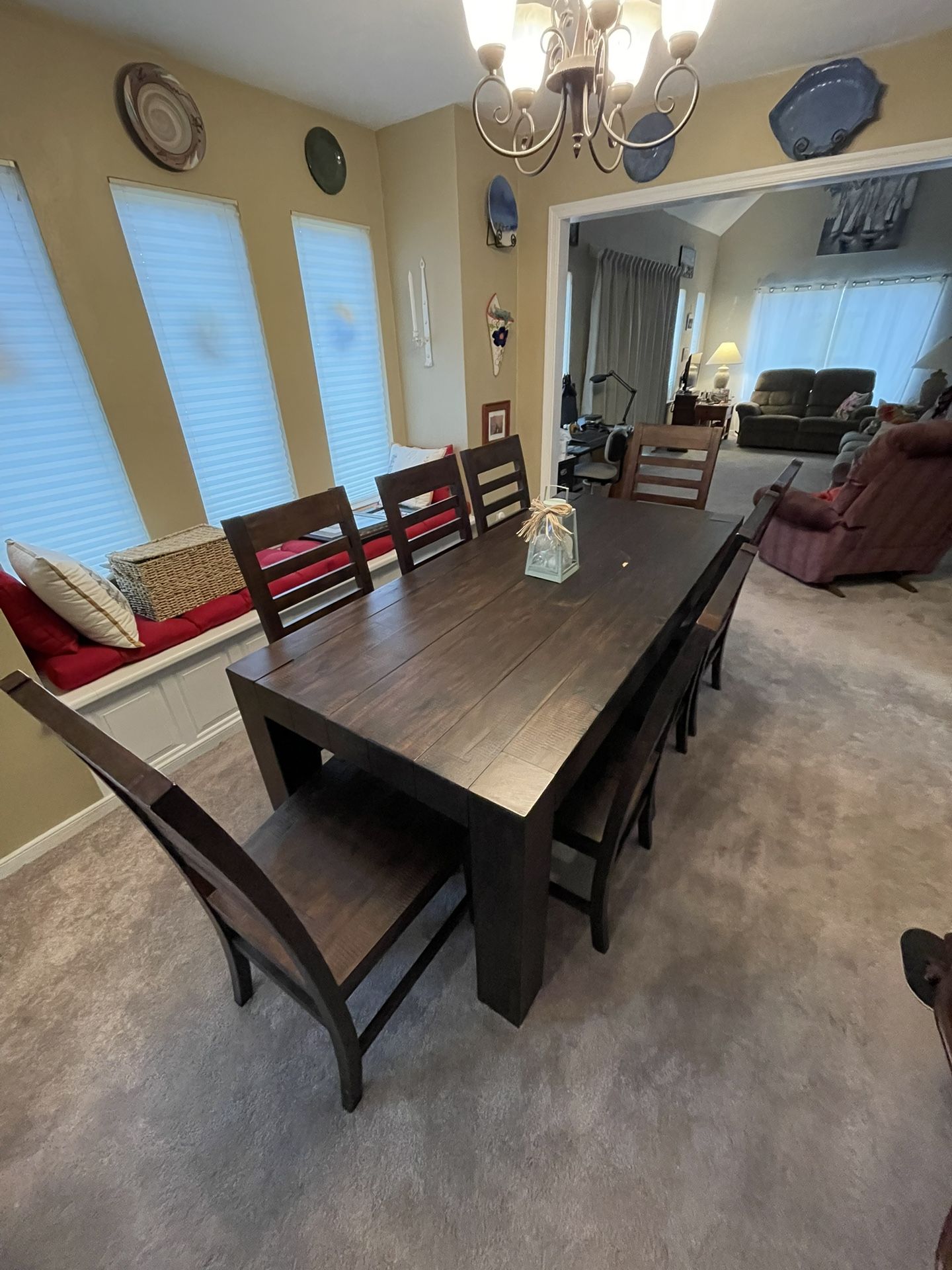 Dinning Table