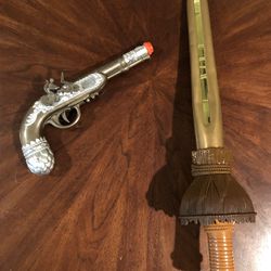 RARE HE-MAN 1989 Toy Sword & Toy Pistol & Sword From 1991 Movie HOOK  VIntage for Sale in Naperville, IL - OfferUp