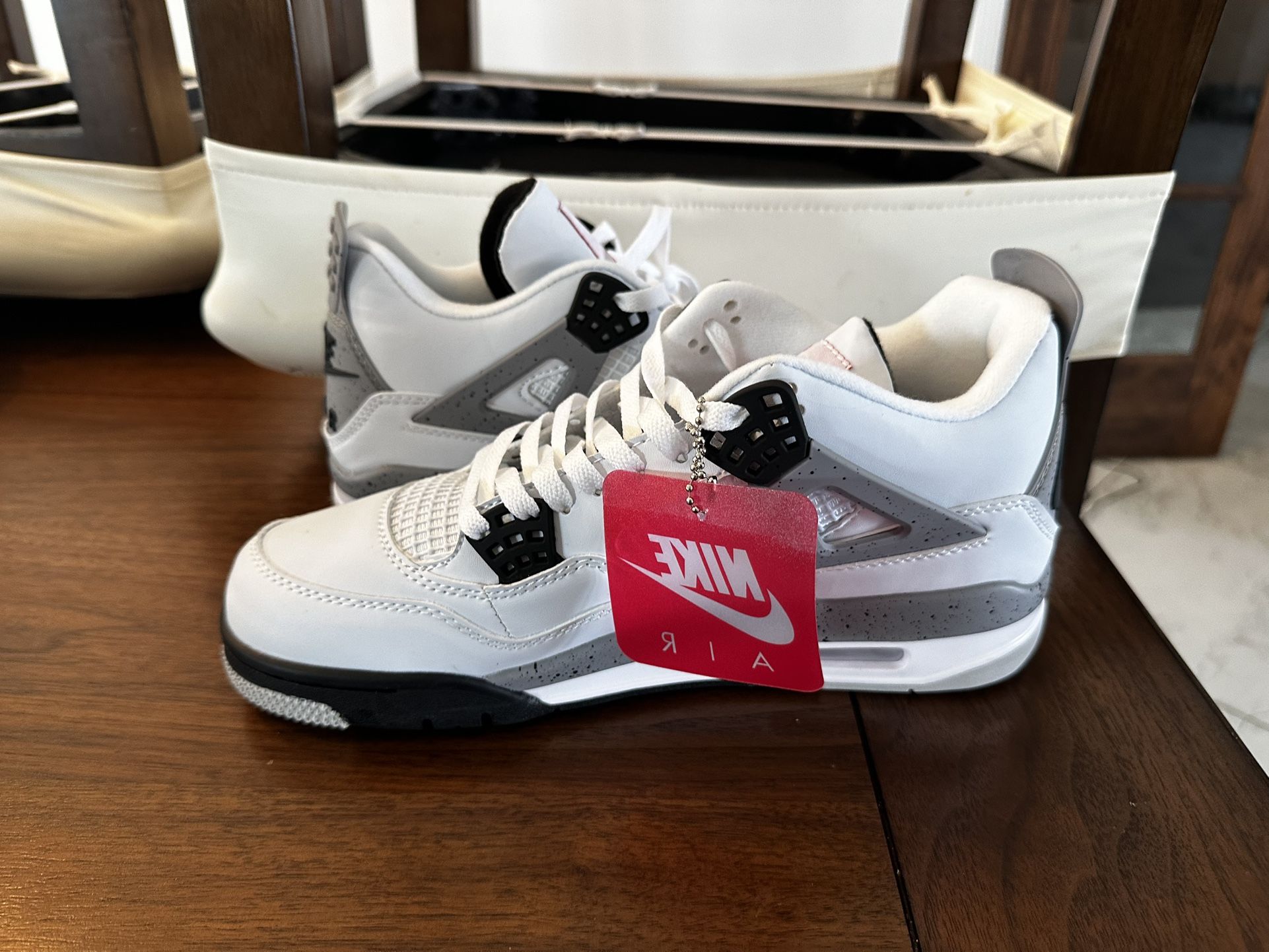 Men Size 10 Jordan 4 White Cements