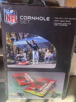 Cornhole set