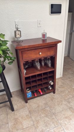 Wine wood rack