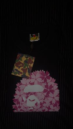 Blossom t-shirt size medium