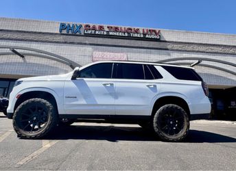 Tahoe Yukon wheels tires Levwling & lift kits accessories lights installs. (we Finance)