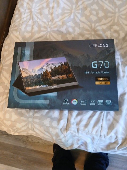 15.6" Portable Monitor