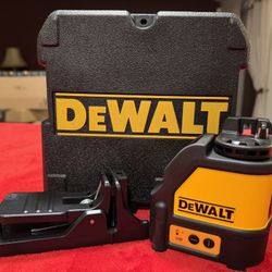 DEWALT Laser Level 2-Line Cross Line Green Light Automatic Leveling High Precision Horizontal Vertical Laser Level