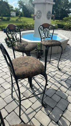 3 High Bar Stools