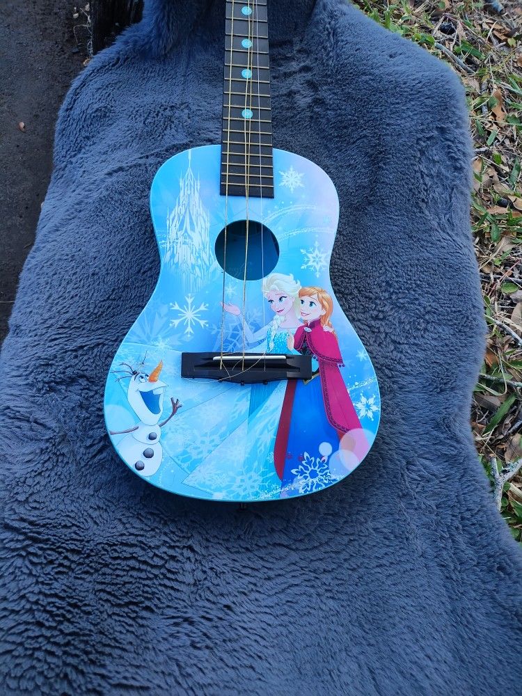 Frozen Jr Size Guitar