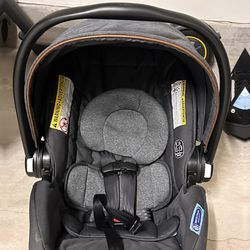 Graco Snug fit 360 Infant Car seat 