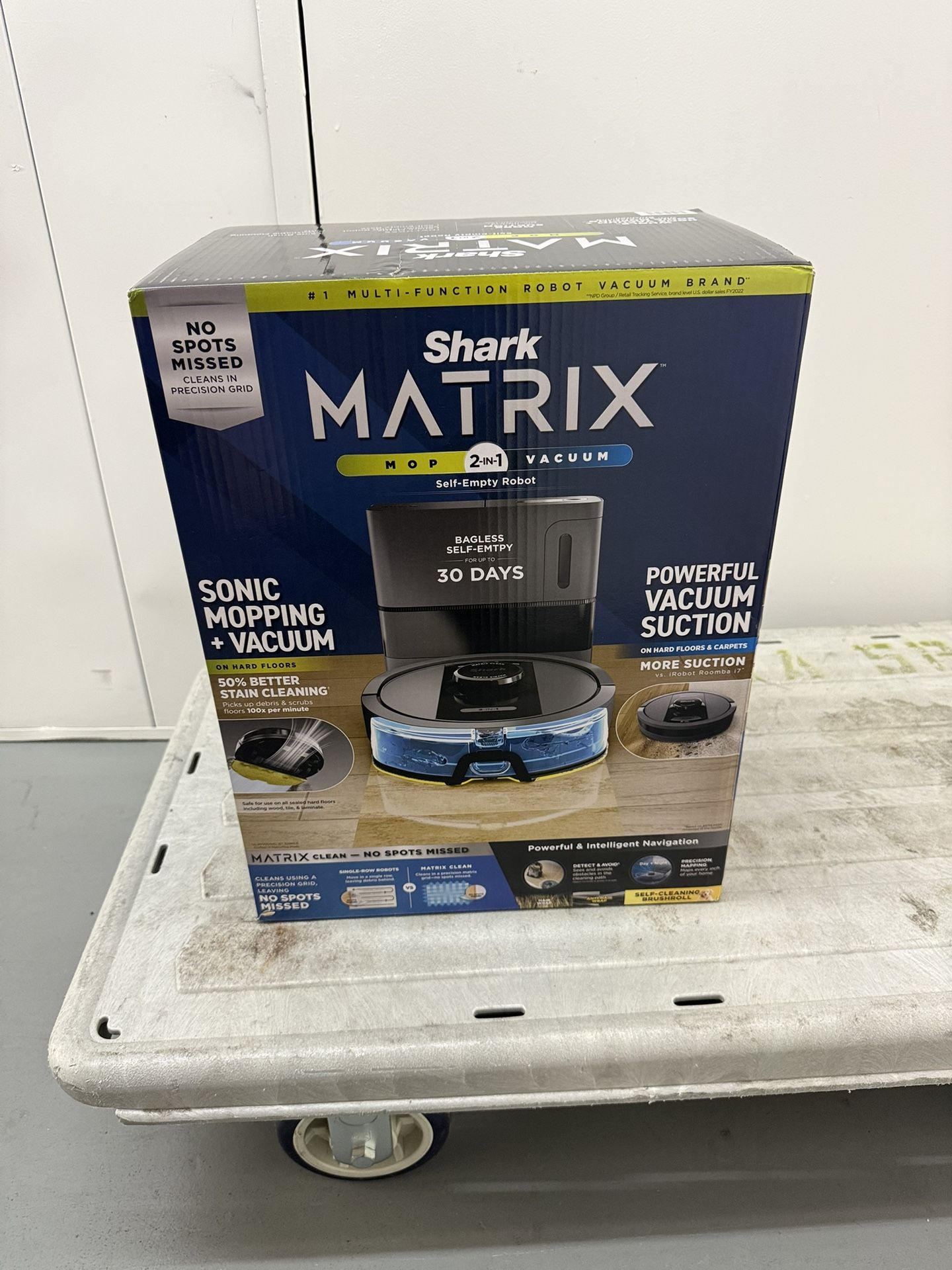 Shark Matrix Self-Empty Robot Vacuum & Mop with No Spots Missed on Carpets & Hard Floors, Bagless 30