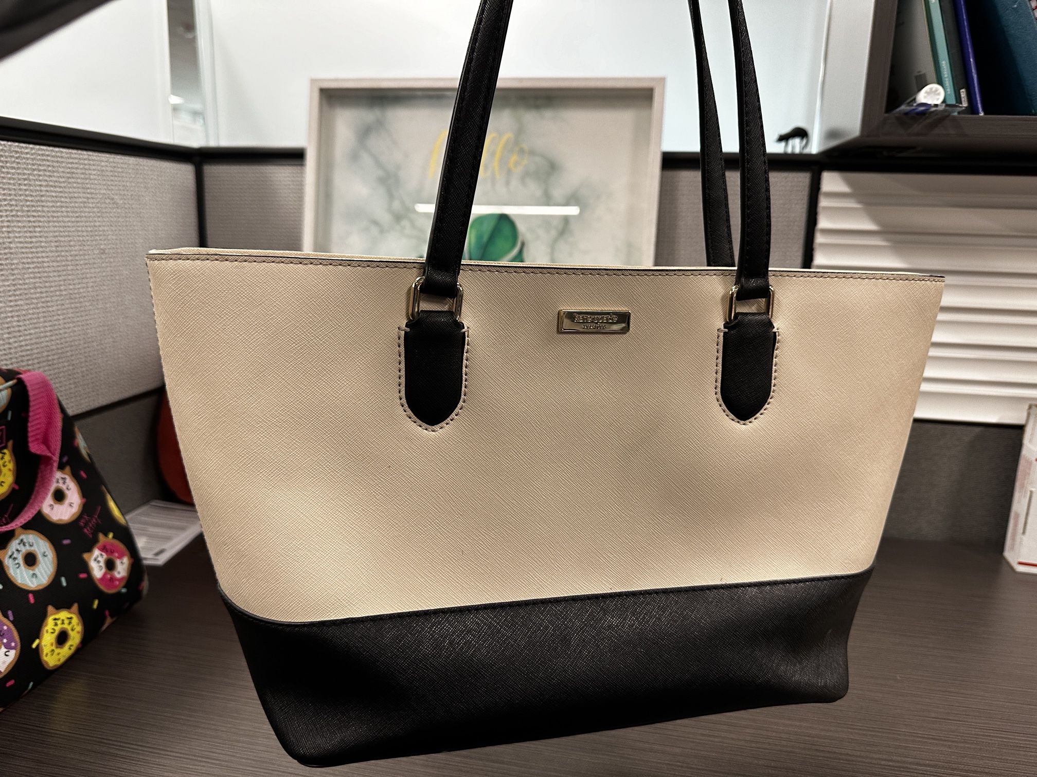 Like New Kate Spade Tote