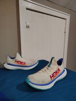 HOKA CARBON X 3 MEN SNEAKERS SIZE 10.5