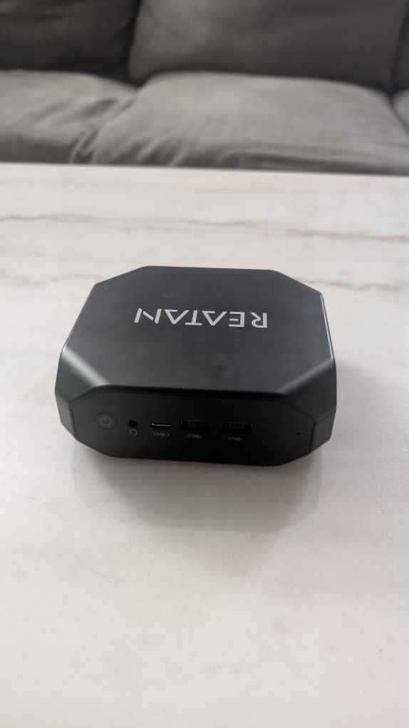 REATAN Mini PC - 2TB SSD - 16GB RAM - 4 Core AMD Ryzen 7