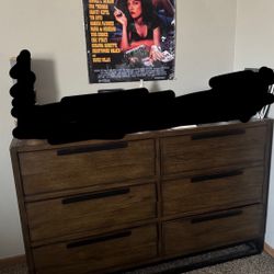 Queen Bedroom Set 