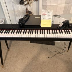 AODSK Beginner Digital Piano 88 Key Keyboard,Full-size Electric Piano for Beginners,with Sheet Music Stand,Pedal,Power Adapter,Headphone Mode,USB-MIDI