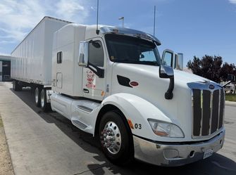 2016 Peterbuilt 579 with 2007 wabash Trailer