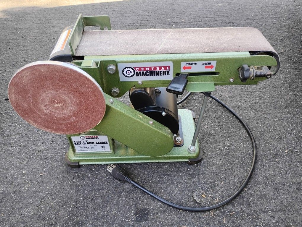 Central Machinery belt sander 4x36 