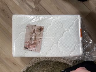 Newton Waterproof Crib Mattress Pad NEW in Packaging