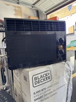 GE 5,000 BTU MECHANICAL WINDOW AIR CONDITIONER. (read description before messaging me)