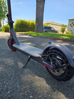electric scooter