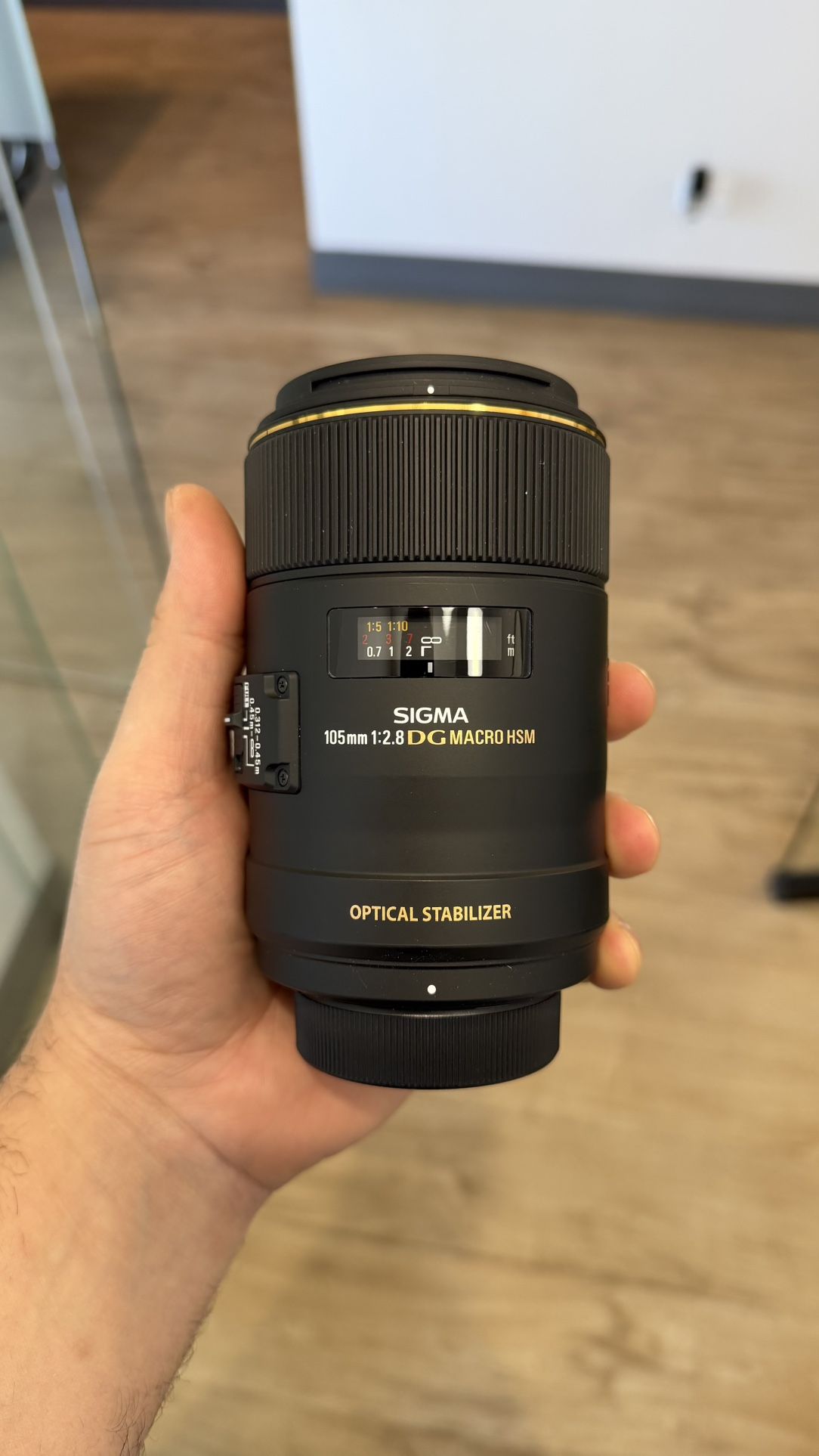 Sigma 105mm F2.8 EX DG OS HSM Macro Lens for NIKON