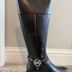 Michael Kors Size 7 Brand New Boots
