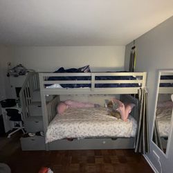 Wooden Bunk Bed 