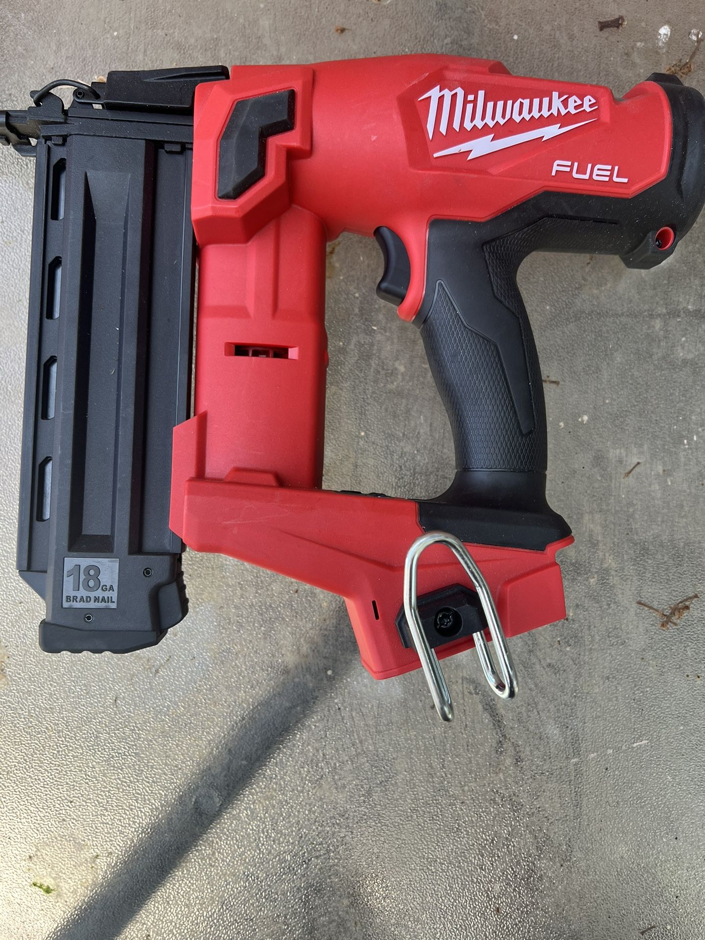 M18 FUEL 18-Volt Lithium-Ion Brushless Cordless Gen II 18-Gauge Brad Nailer (Tool-Only)