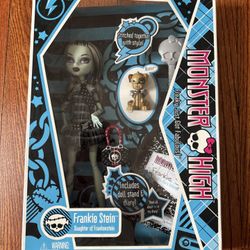 Frankie Stein Monster High Doll 2009 New In Box