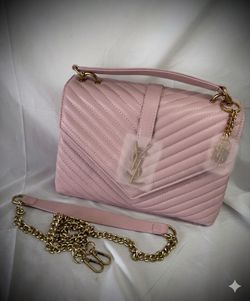 Elegant pink luxury style bag ✨ new with chain