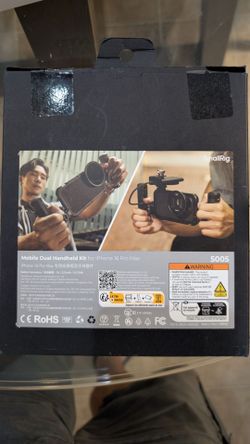 SmallRig Mobile Dual Handheld Video Rig Kit for iPhone 16 Pro Max – Open Box (Like New)