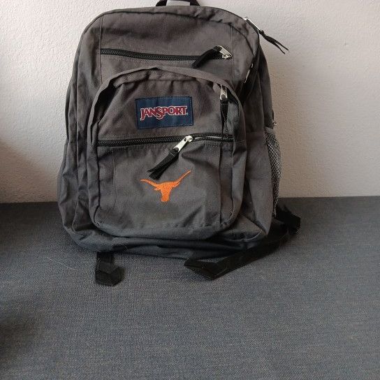 jansport backpack tdn7 Big Student Electronics Designed with accessibility and comfort in mind it features adaptive functionality secure attachment options and practical storage solutions delivering reliable organization and easy carrying for on the go use. JanSport Big Student Backpack -
