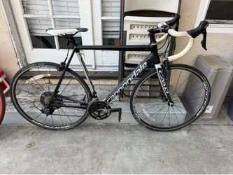 Cannondale Caad 12 Road Bike