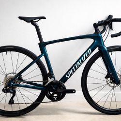 54cm Medium 2024 Specialized Roubaix SL8 Comp – Shimano 105 Di2 – Carbon Endurance Road Bike 🚴‍♂️ No accessories   🔥 Like New | Electronic Shifting