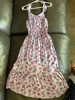 Girls size 6-7 dress rumí + Ryder