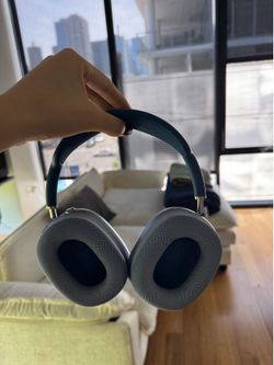 Navy Blue AirPod Pro Max
