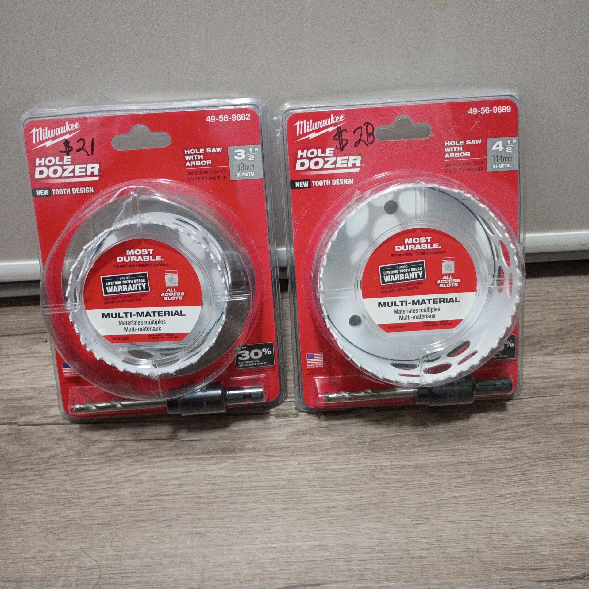 Milwaukee Hole Saw With Arbor