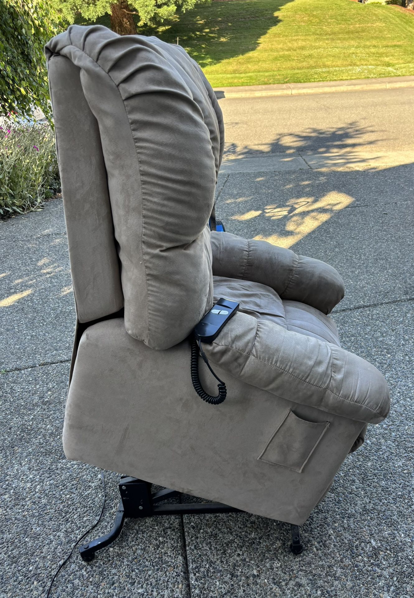 Lift Recliner