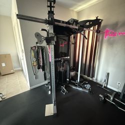 PROSPOT UNIVERSAL HOME GYM  EXCELLENT