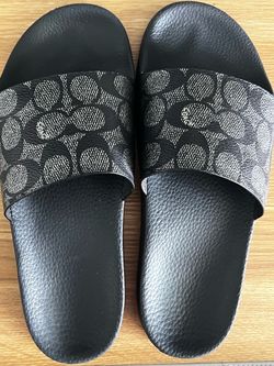 Women’s Coach Slides - size 7