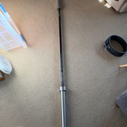 Olympic Barbell 20KG (44 #’s)