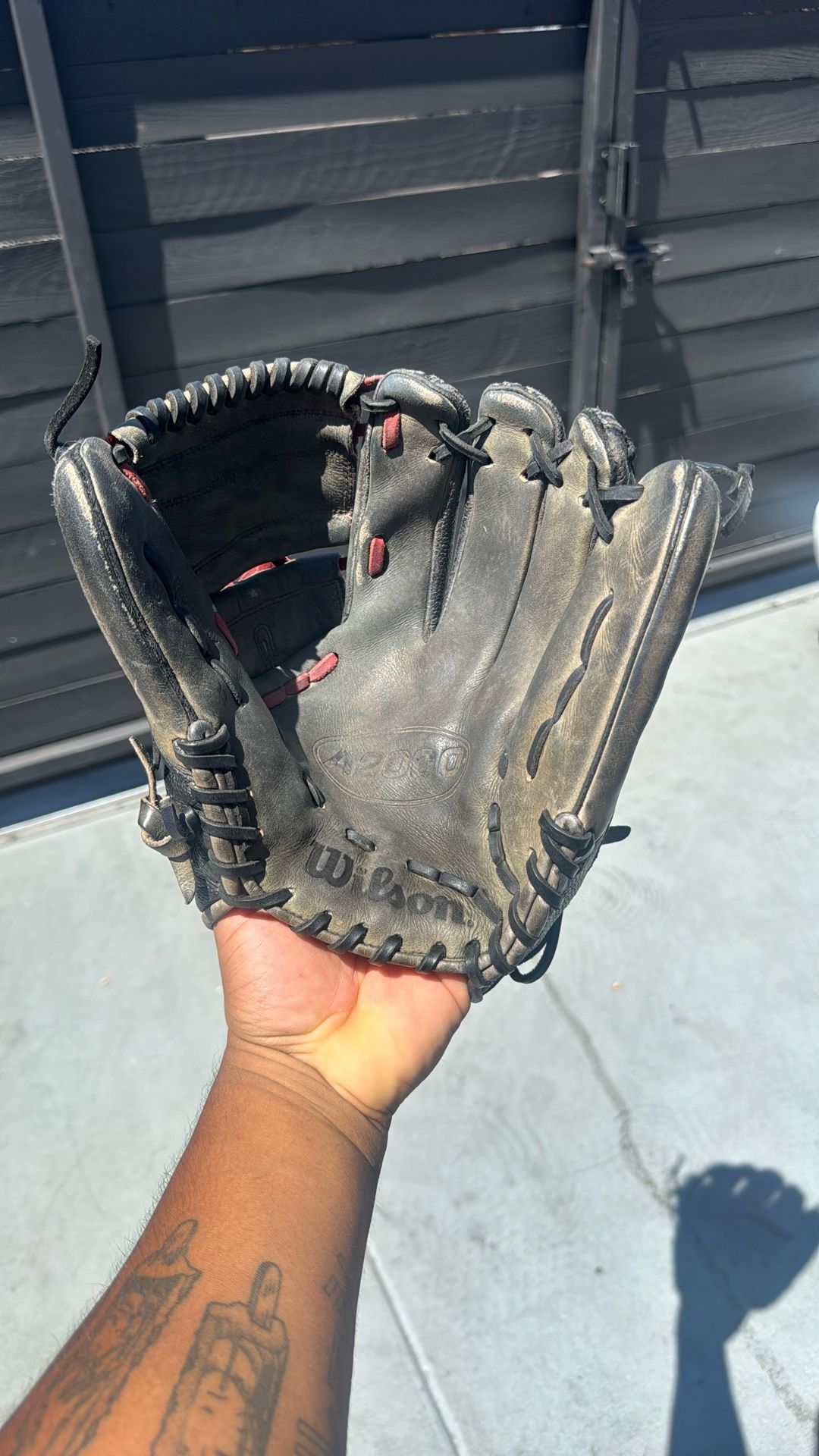 Wilson A2000