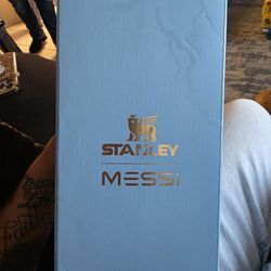 Messi Stanley 40oz 