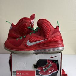 Nike LeBron 9 "Christmas" - Size 10.5