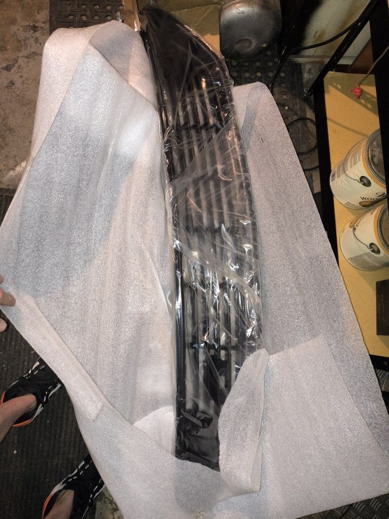 Mustang GT Grille