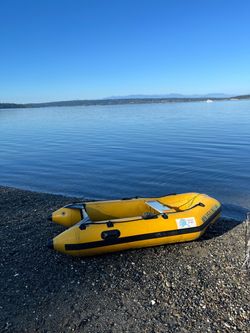 Gary fisher 9’ hypalon dingy