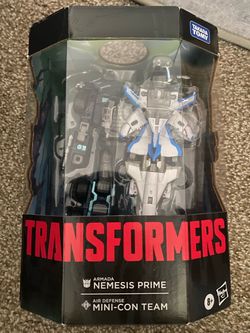 Transformers Nemesis Prime
