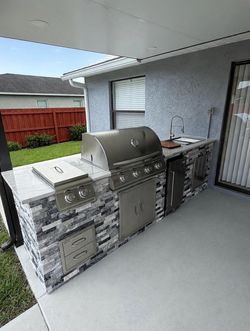 Outdoor kitchen